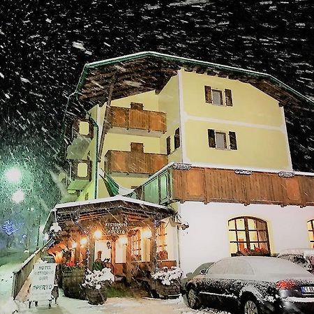 Hotel Tosa Мадонна-ді-Кампільйо Екстер'єр фото